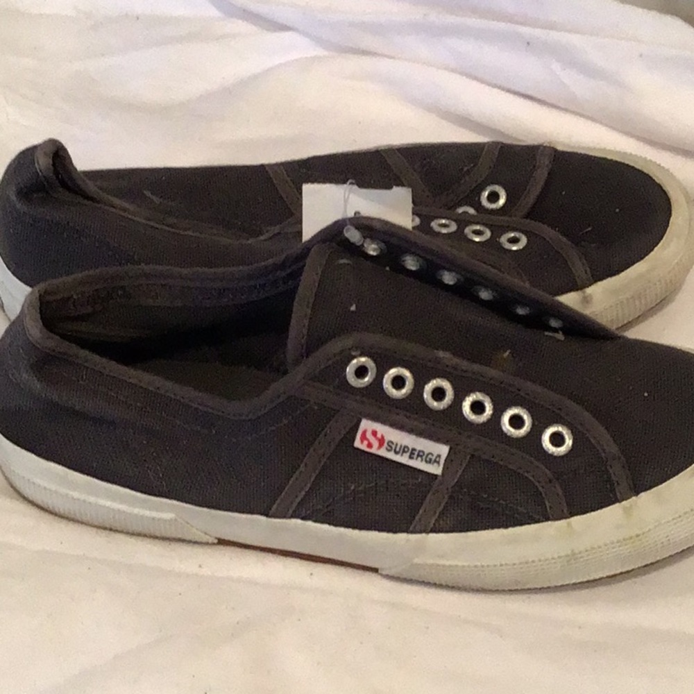 Gray superga